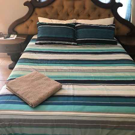 African Sky Guesthouse Віндгук Екстер'єр фото
