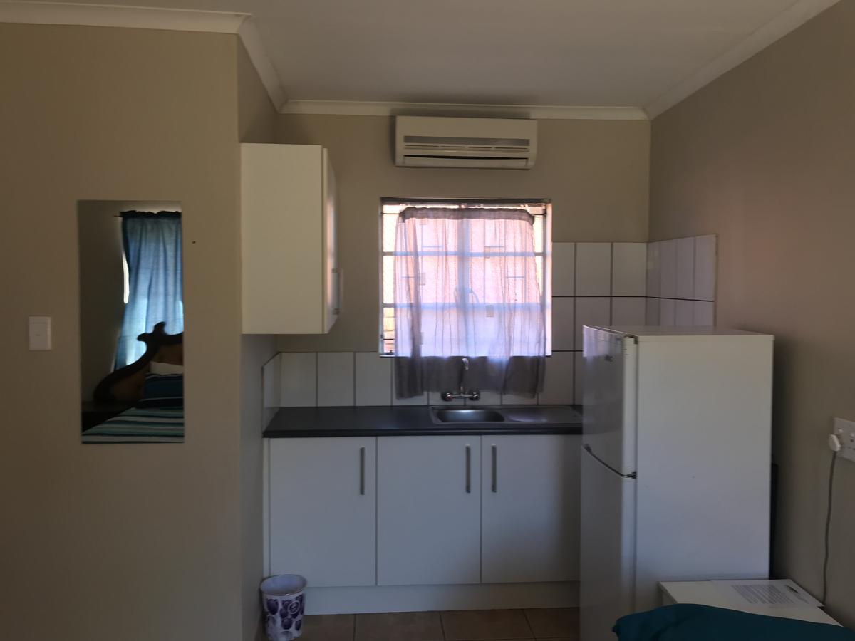 African Sky Guesthouse Віндгук Екстер'єр фото