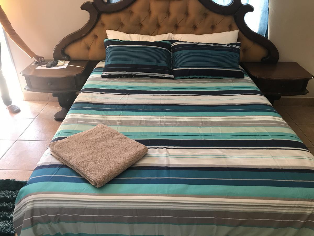 African Sky Guesthouse Віндгук Екстер'єр фото