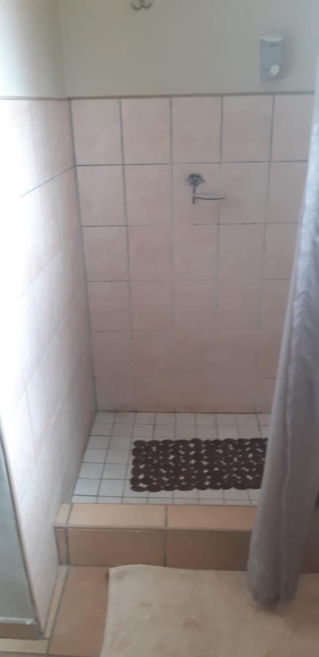 African Sky Guesthouse Віндгук Екстер'єр фото