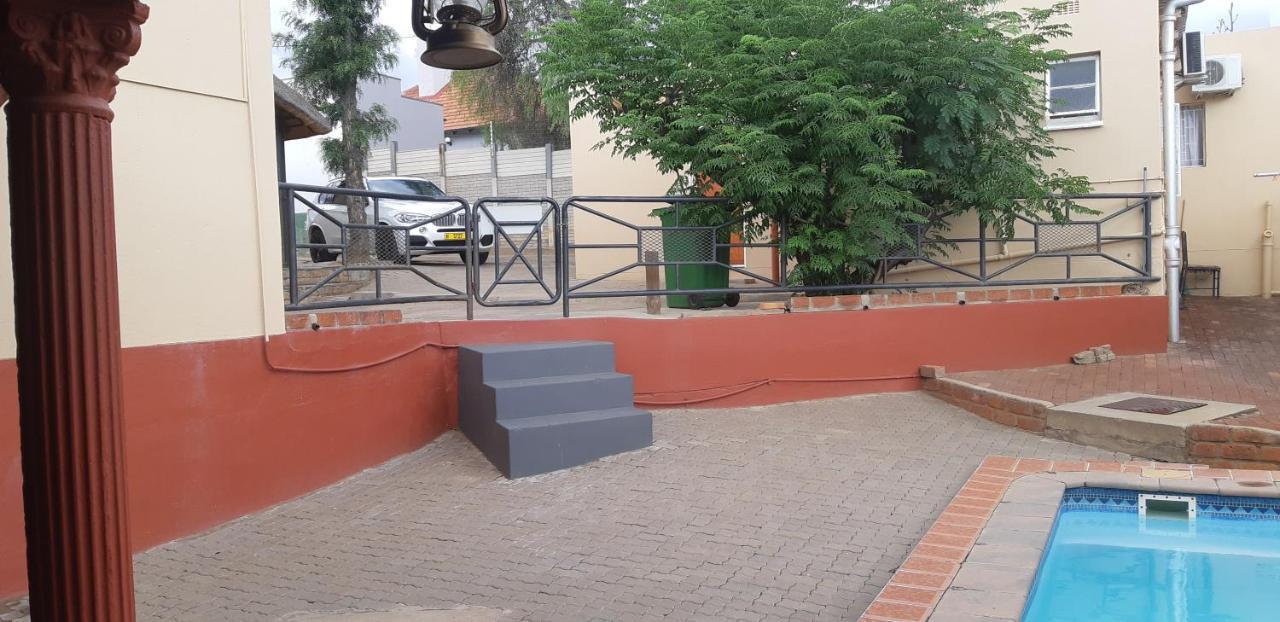 African Sky Guesthouse Віндгук Екстер'єр фото